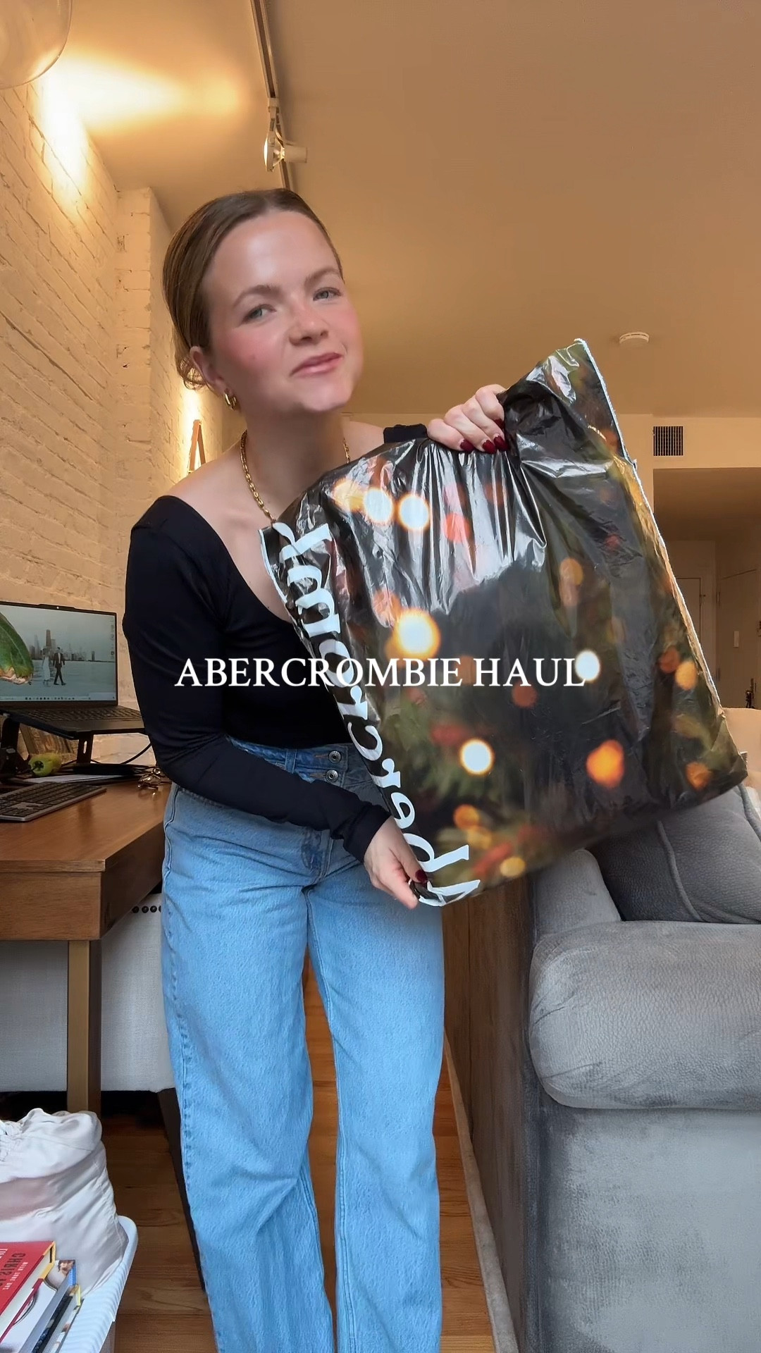 a winter Abercrombie try on 
• tie front cardigan - small
• easy funnel neck sweater - small
• high rise vintage straight jean - 27/5 regular 

#abercrombie #tryon #abercrombietryon 

#LTKGiftGuide #LTKHoliday #LTKStyleTip