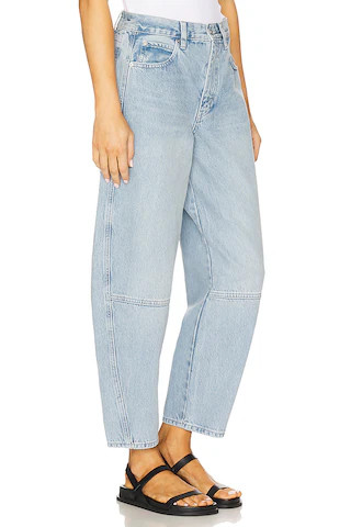FRAME The Twisted Jeans in Never from Revolve.com | Revolve Clothing (Global)