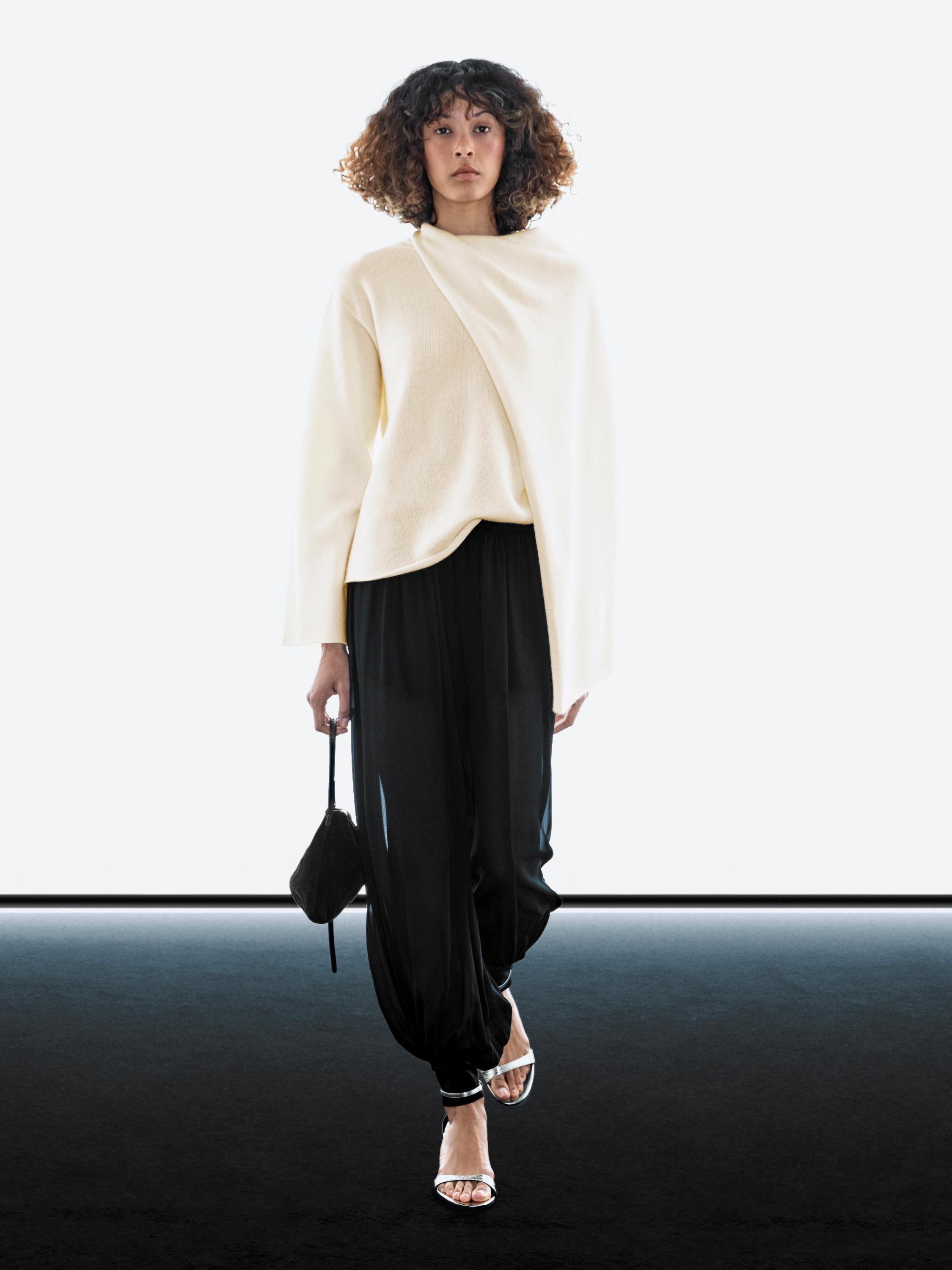100% wool knit sweater with scarf | Massimo Dutti UK
