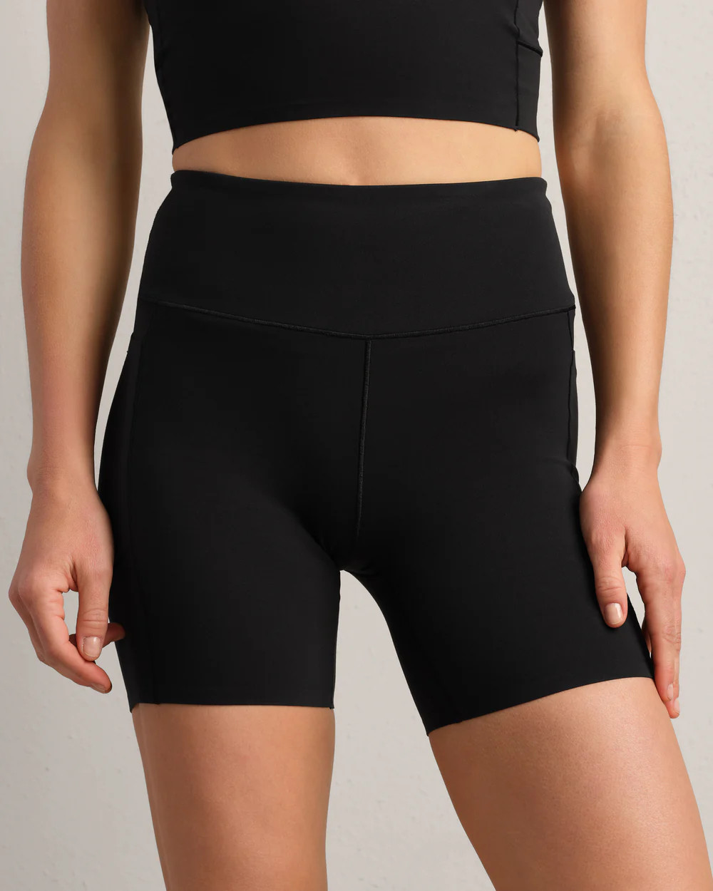 Revive 6" Short | Rhone