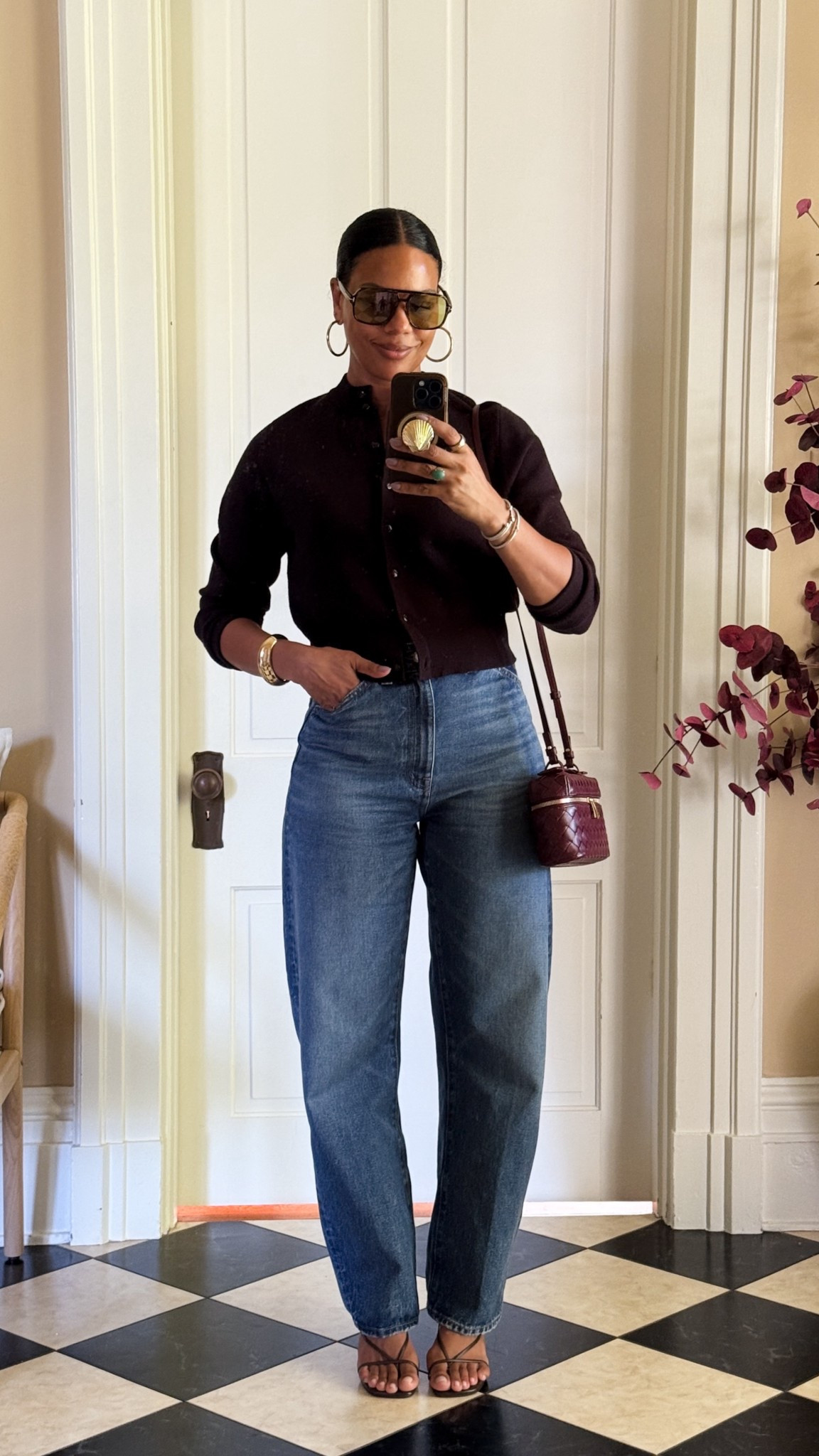 The sweater is jet black- for some reason it looks brown in the video! If you get a waist gap, in the jeans get the curvy and size down. Otherwise get the regular and go true to size :) these jeans make your legs look so long! Madewell is 25% off for insiders! 


#LTKSaleAlert #LTKootd #LTKSpringSale