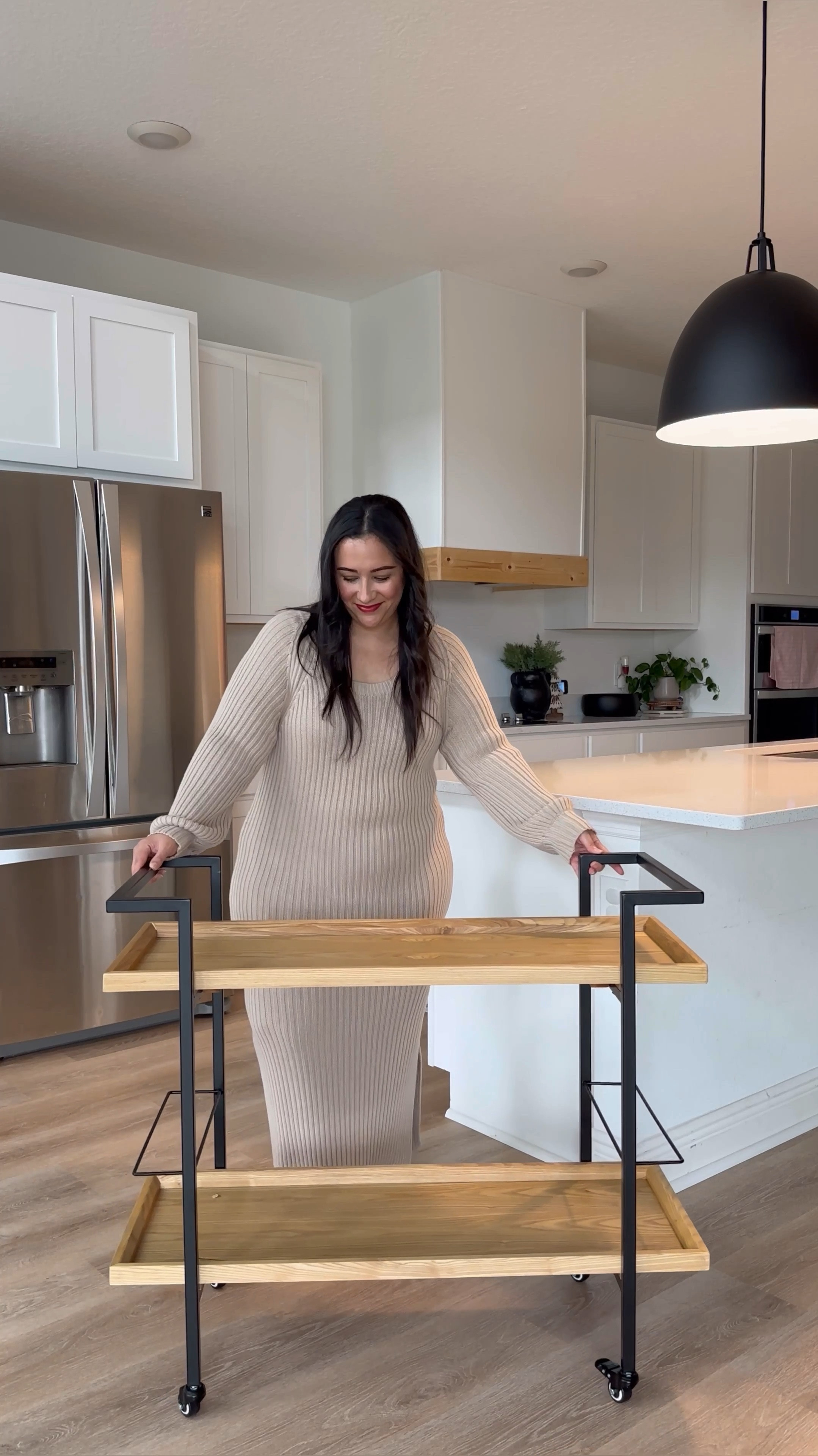 My favorite bar cart is back in stock and ready for all the seasonal hosting and events! I did a delicious soup bar but you can do almost any kind of bar! Chili bar, cookie bar, cocktail bar, you name it 😍🙌🏼

Fall decorating 
Fall hosting
Thanksgiving ideas
Home
Home decor


#LTKParties #LTKSeasonal #LTKHome