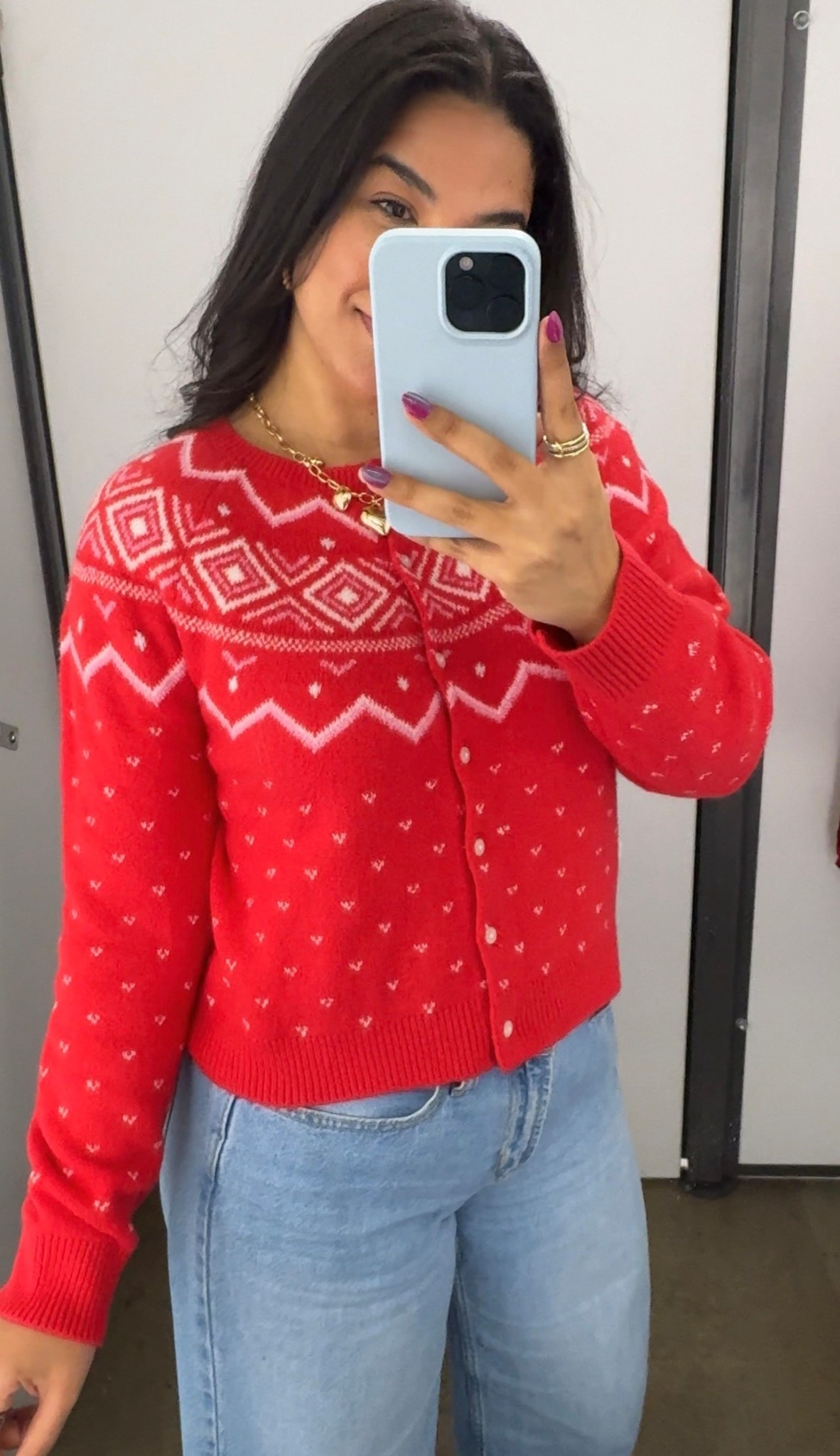 Old Navy Holiday Cardigan ✨ Wearing size M #holidaycardigan #christmascardigan #cardigann

#LTKMidsize #LTKHoliday #LTKSaleAlert