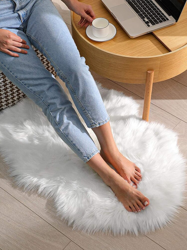 Plain Plush Carpet | SHEIN