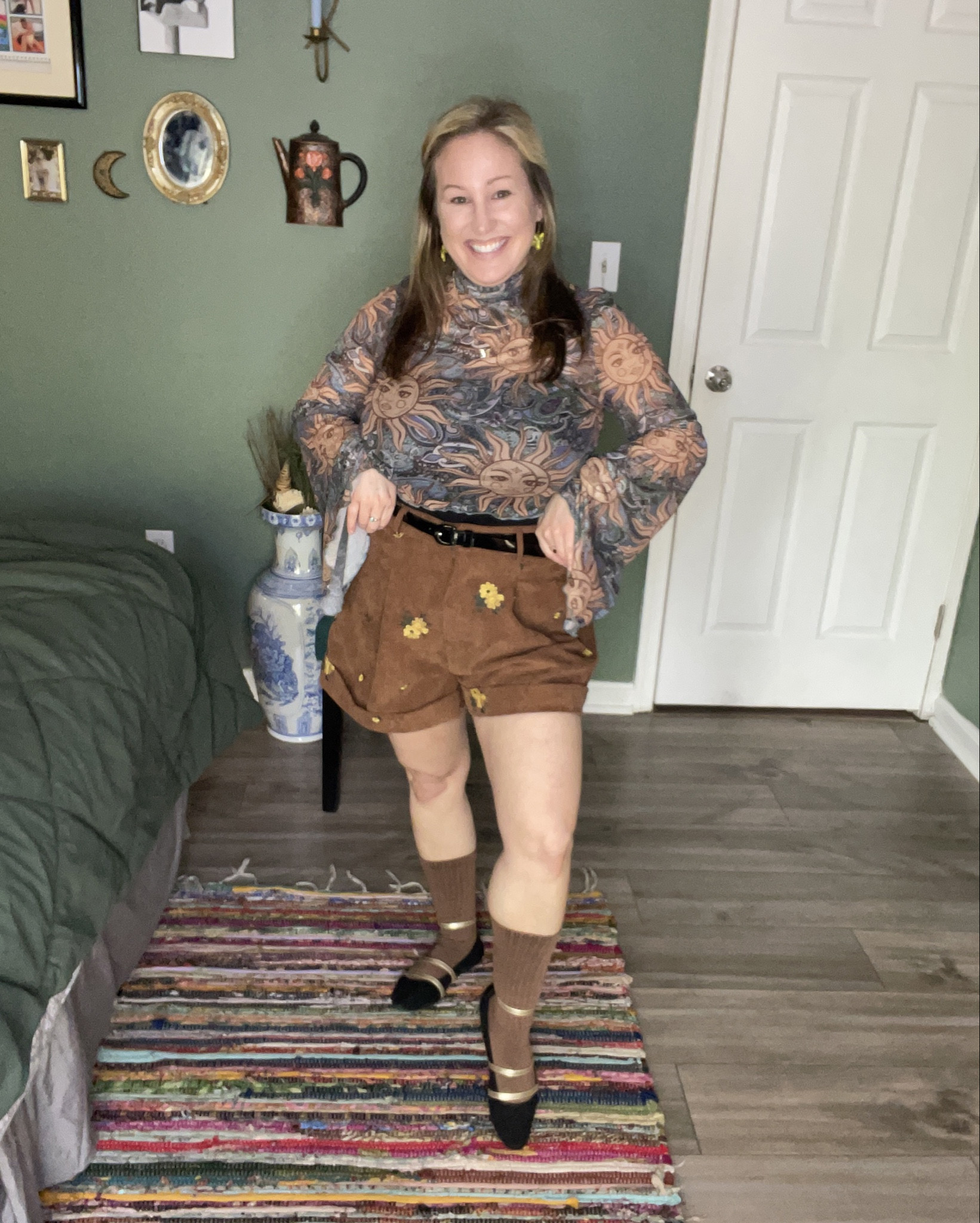 This fun outfit was perfect for the 70s weather I had today! 🌼🌻🌝🌟

#LTKMidsize #LTKStyleTip #LTKSeasonal