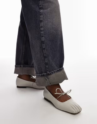 Topshop Bridget leather ballet flat with pinched toe in off white | ASOS (Global)