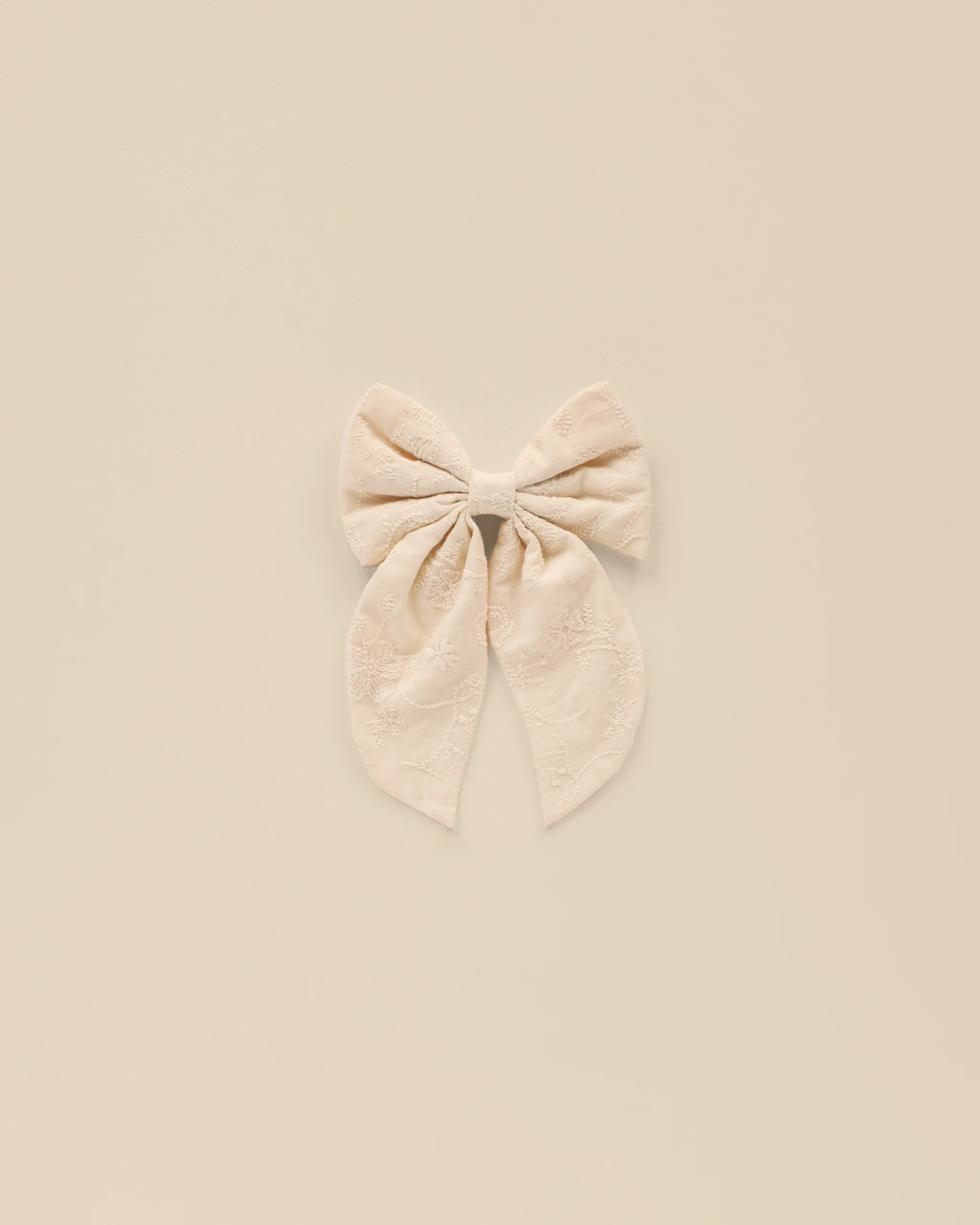 Oversized Bow || Natural | Rylee + Cru