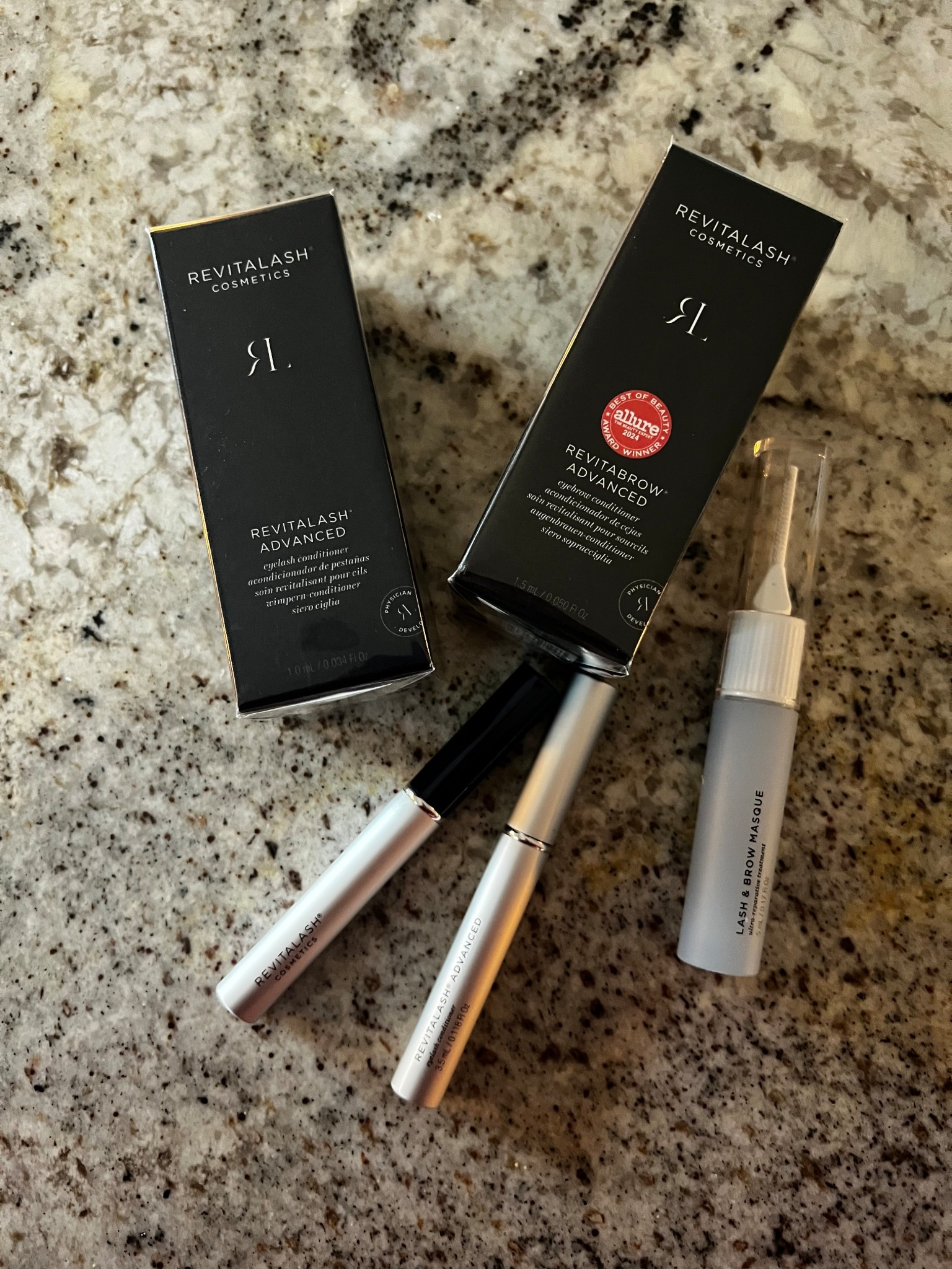 Loving The Minis Kit to try out lash and brow serum and mascara and brow gel!

#LTKHoliday #LTKBeauty #LTKgrwm