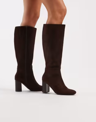 New Look suedette block heeled boots in mid brown | ASOS | ASOS (Global)