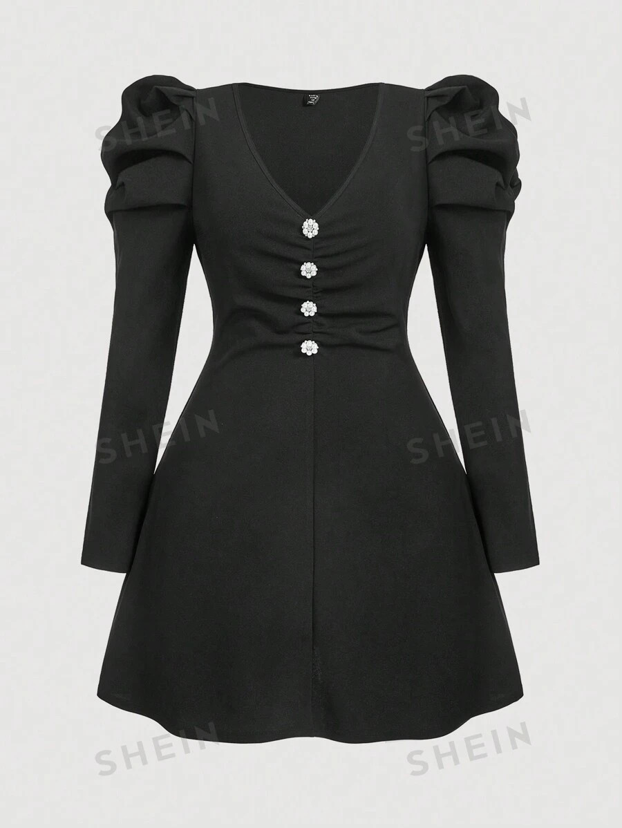 SHEIN MOD Plus Size Black V-Neck Button Decorated Ruched Puff Sleeve Short Dress For Women | SHEIN