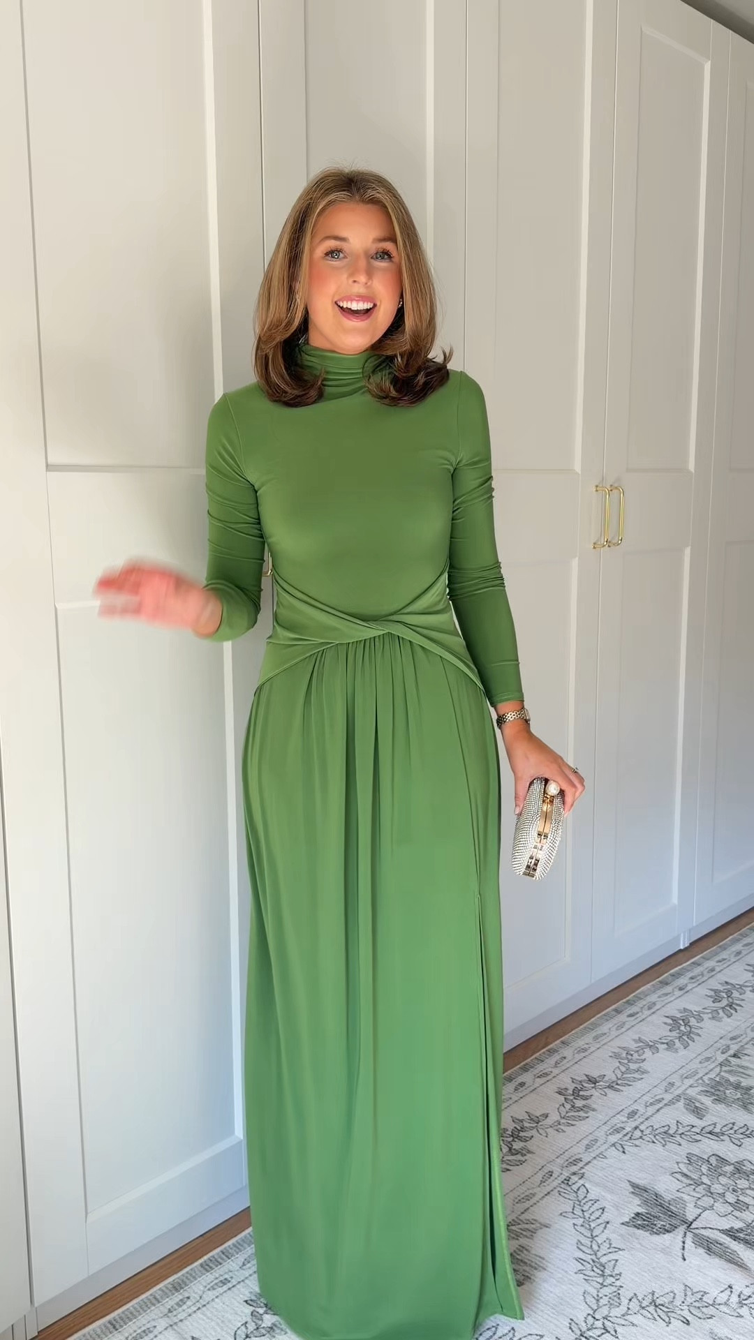 Fab green formal or black tie option! Wearing a U.S. 4