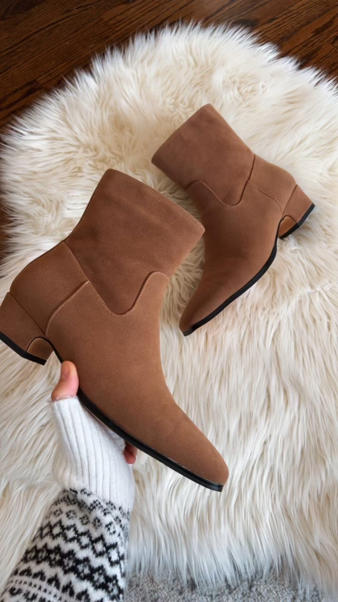 Amazon ankle boots that look great with all the straight leg, wide leg, flare leg and bootcut jeans and pants! Fit true to size. Many colors! #amazonfinds 

#LTKFindsUnder50 #LTKFindsUnder100