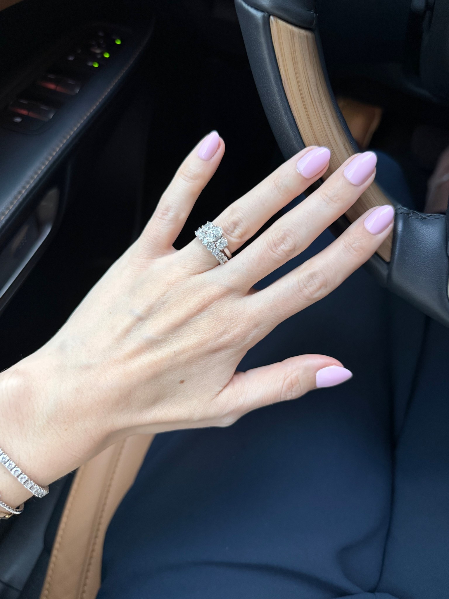 Valentine’s Day nails 

#LTKValentine
