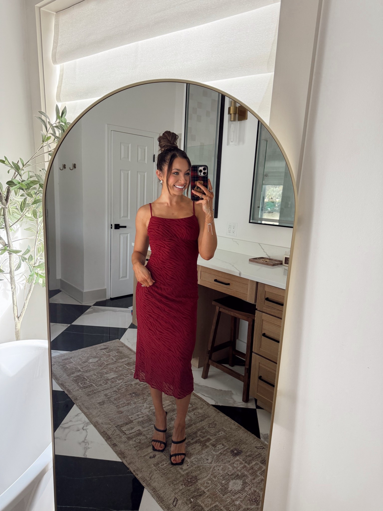 Walmart last minute holiday outfits #ChristmasDress #PartyDress

#LTKHoliday #LTKFindsUnder50