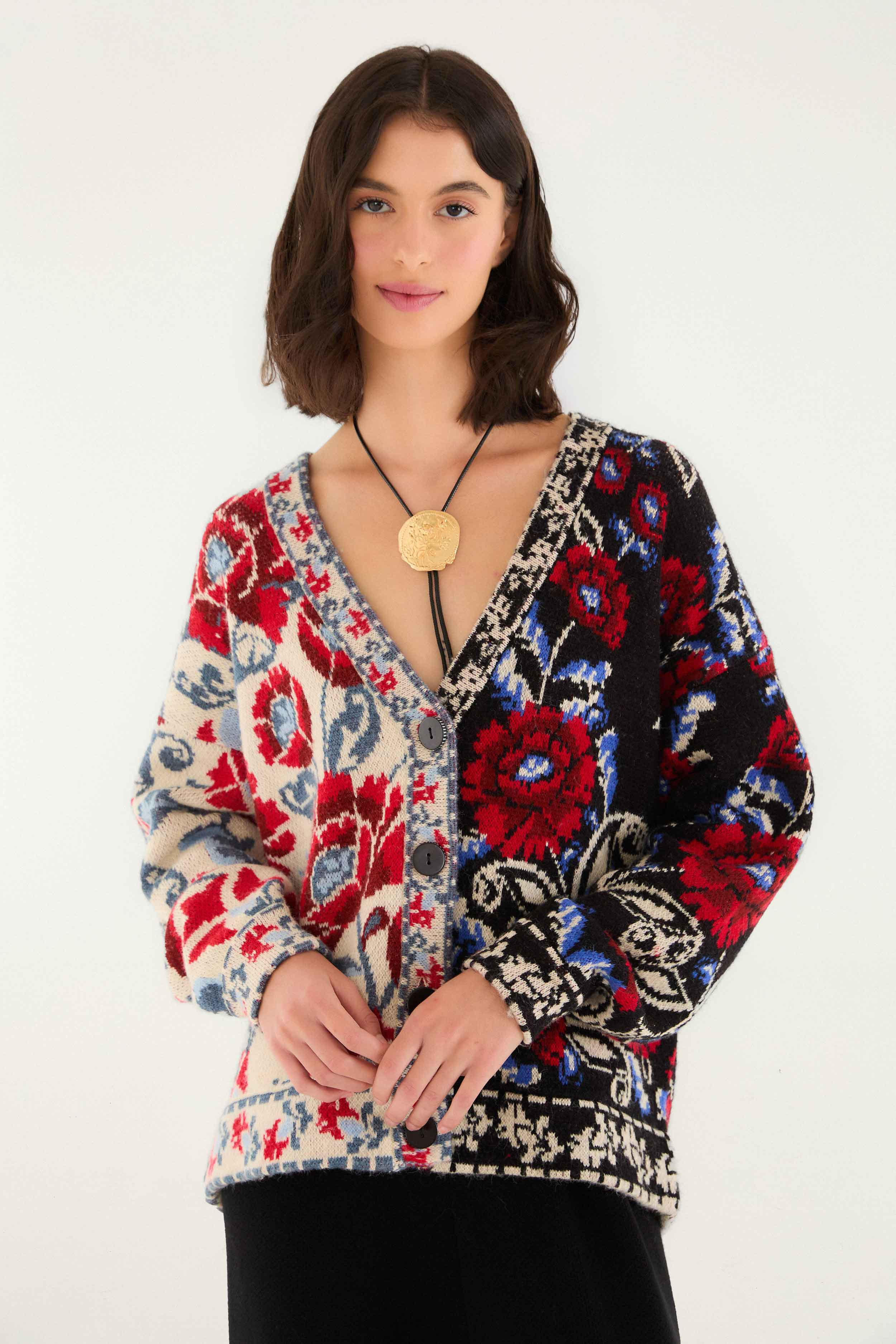 Black Mixed Valentina V Neck Knit Cardigan, MIXED VALENTINA BLACK / M | FarmRio (US)