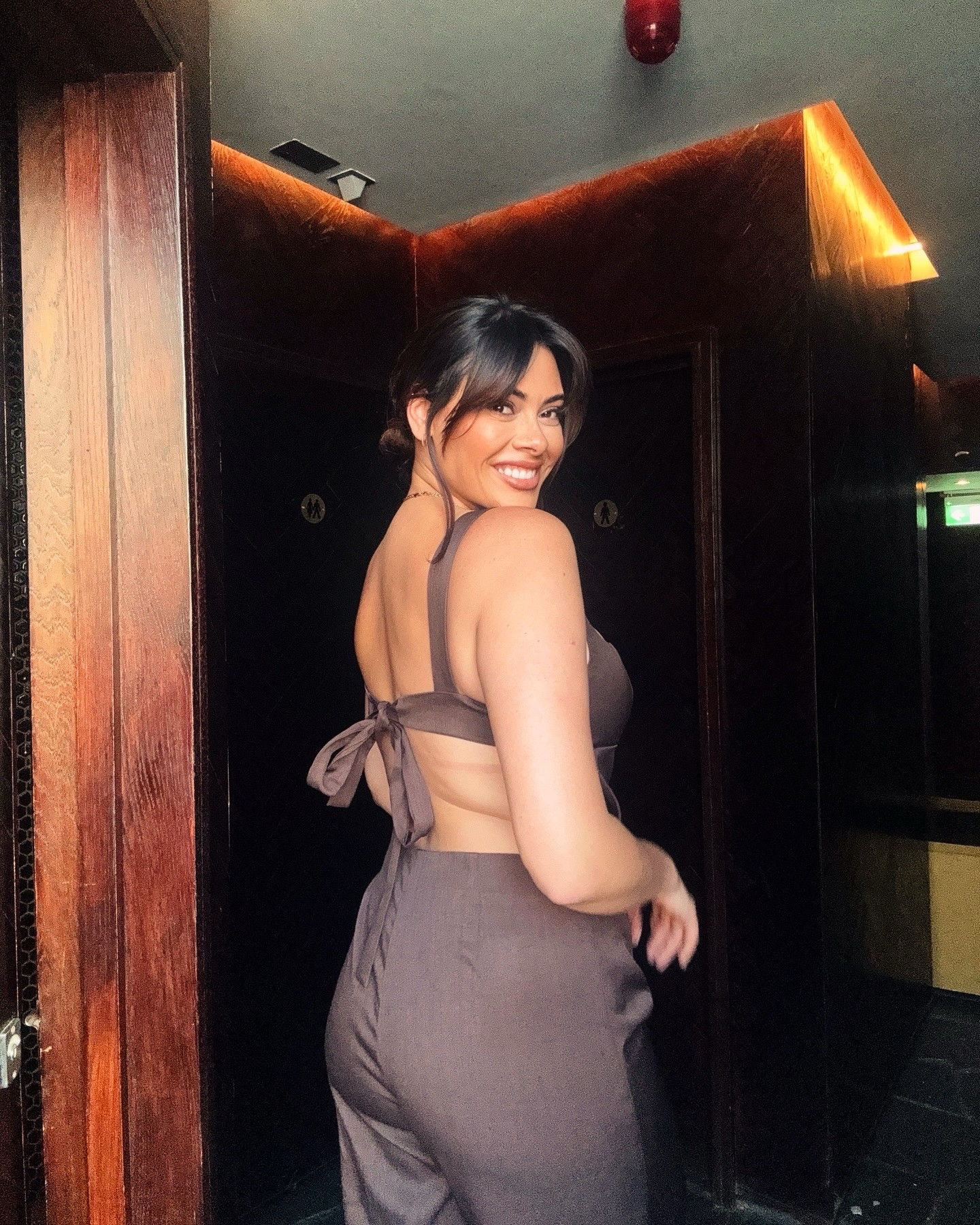 When you finally find a jumpsuit that fits the tall and curvy gal 

#midsize #midsizefashion #tall #tallgirl #tallgirlfashion #tallfashion #fashion #summer #spring #jumpsuit #talljumpsuit #weddingoutfit #dateoutfit

#LTKpartywear #LTKmidsize #LTKsummer