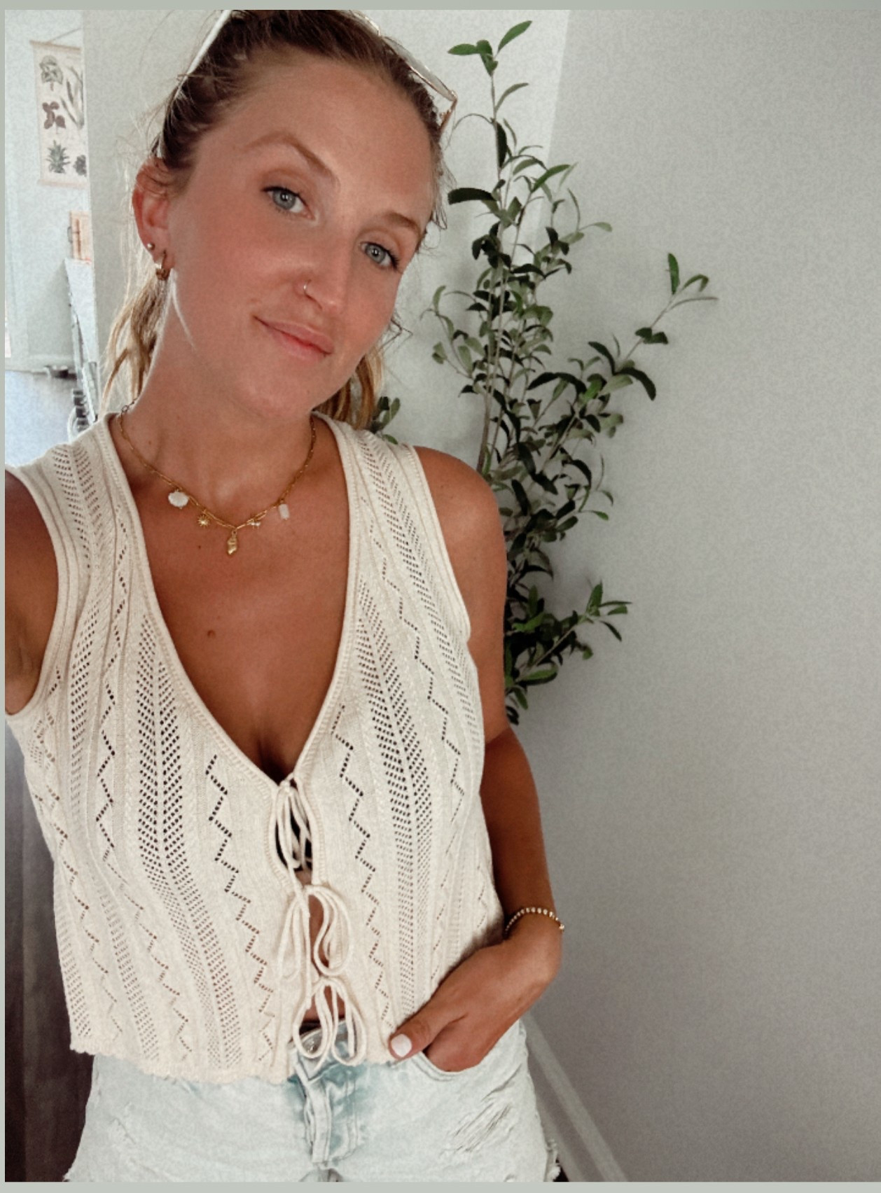 Old navy did it's thing with this crochet tank top! 

#LTKSummerEdit #LTKFindsUnder50 #LTKStyleTip