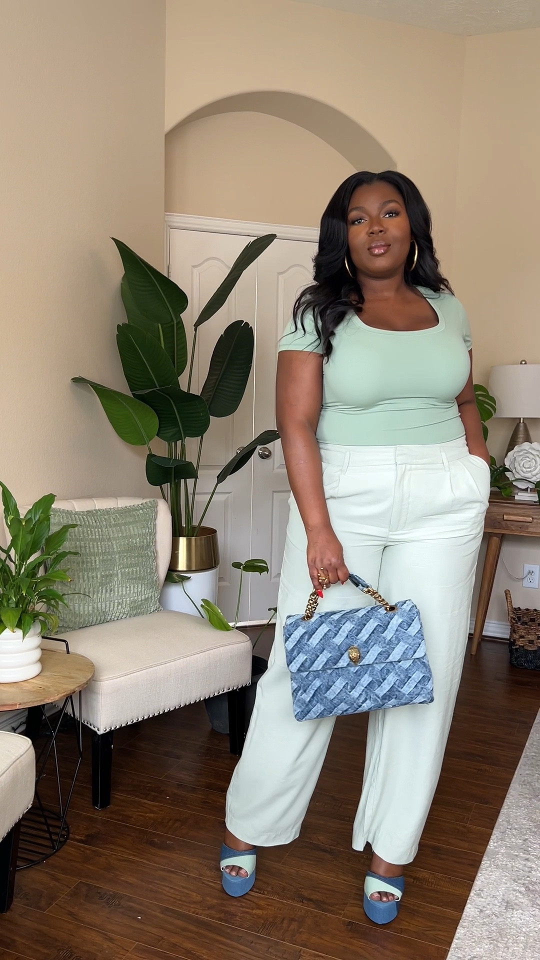 Embrace the simplicity of one hue! Explore different textures, shades, and styles. It’s all about mixing and matching for a uniquely chic look. From sleek to cozy, monochromatic is more versatile than you think. Dive into the world of one color and let your style shine!

#LTKstyletip #LTKmidsize #LTKworkwear

#LTKSeasonal #LTKPlusSize