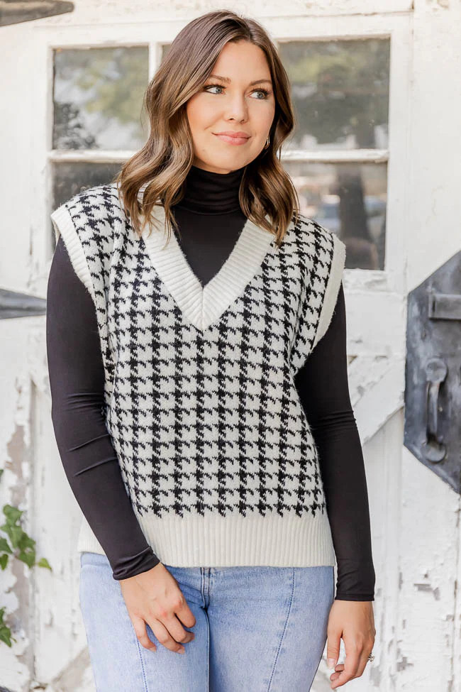 London On My Mind Black Checkered Sweater Vest | Pink Lily