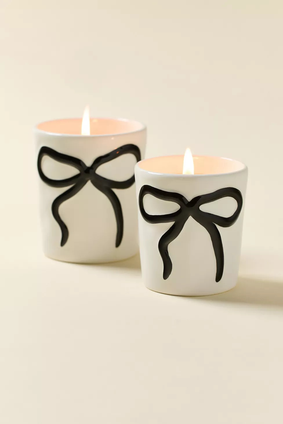 Bow Scented Candle | Urban Outfitters (US and RoW)