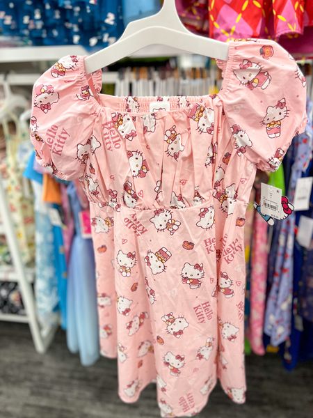 Girls hello kitty dress

Target finds, Target style, Target fashion 

#LTKKids