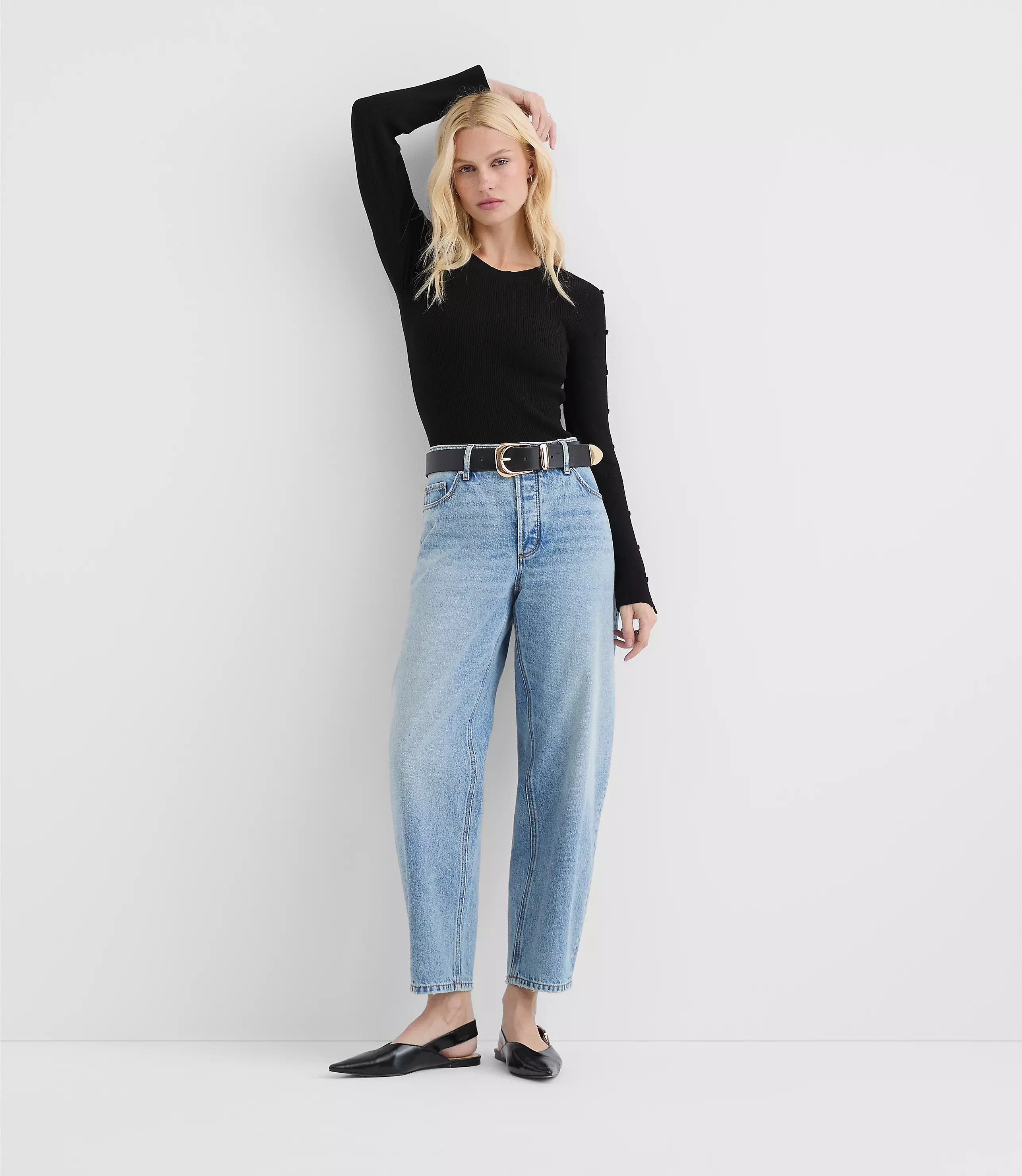 Rivete Mid Rise Barrel Jeans in Aura Wash | LOFT