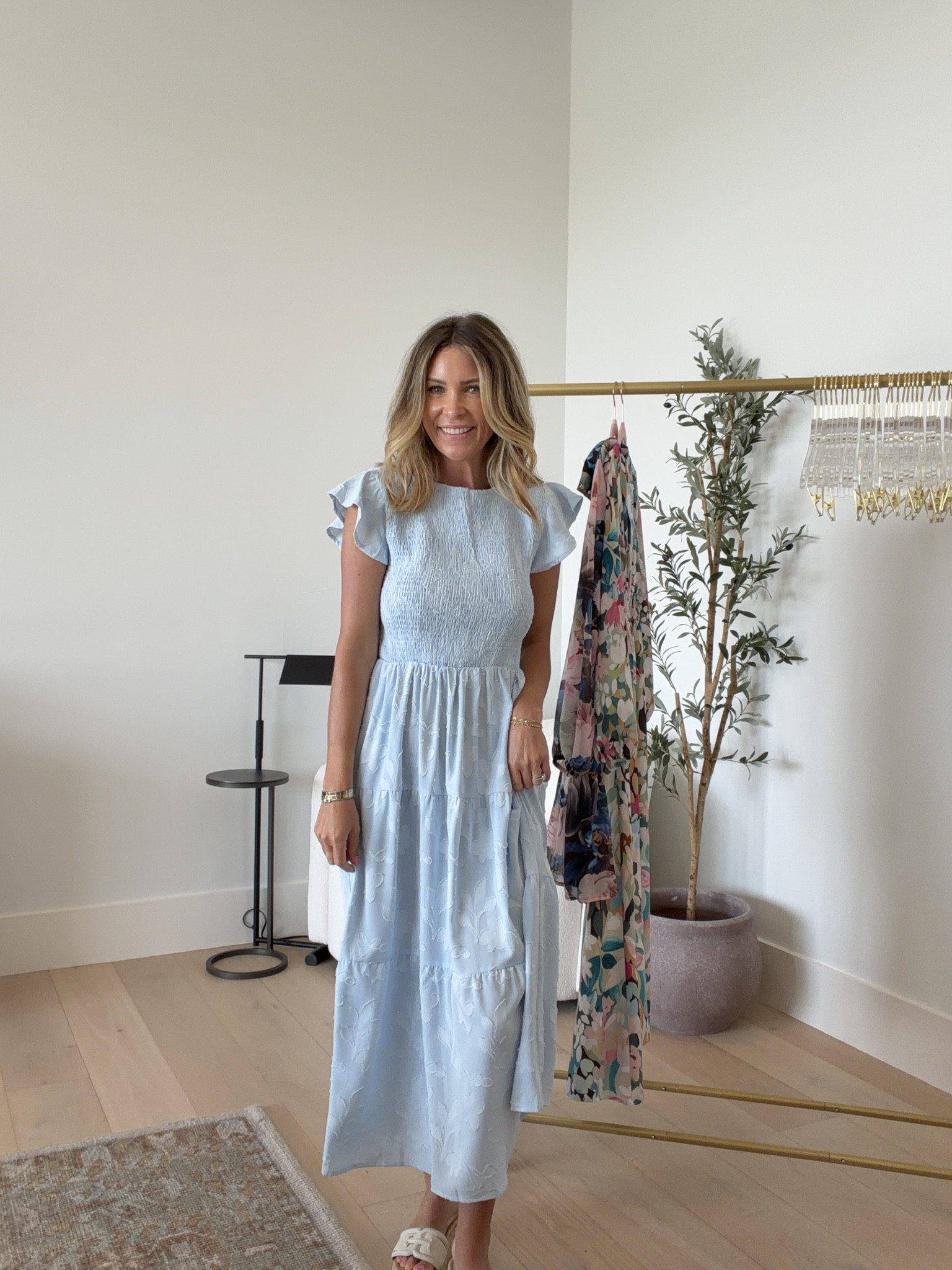 Less than a week until Easter! Here are some last-minute dresses that are under $50! I am in size small in every one of these and they are all pretty good quality