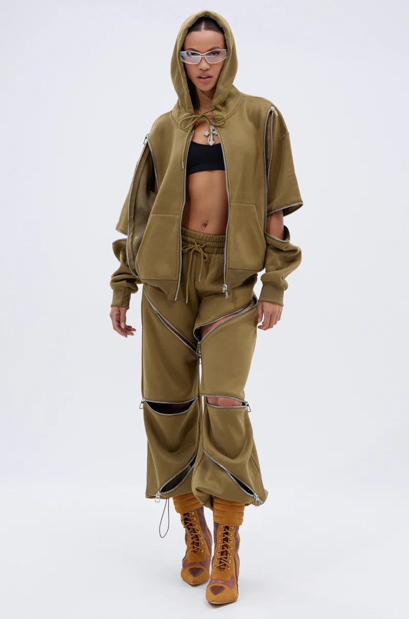 CALI MULTI ZIPPER SWEATPANT | AKIRA