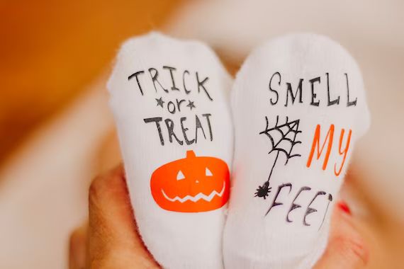 Trick or Treat Smell My Feet Halloween Socks Babyclothes - Etsy | Etsy (US)