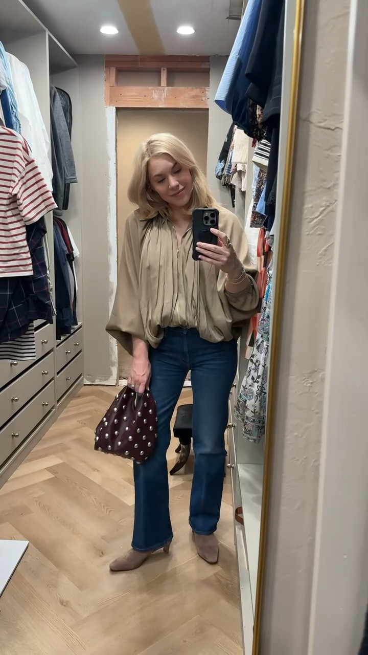 Chloe vibes top but make it Amazon 
Mother jeans 
#ltkitbag
#ltkshoecrush

#LTKFindsUnder50 #LTKdayinmylife #LTKvlog