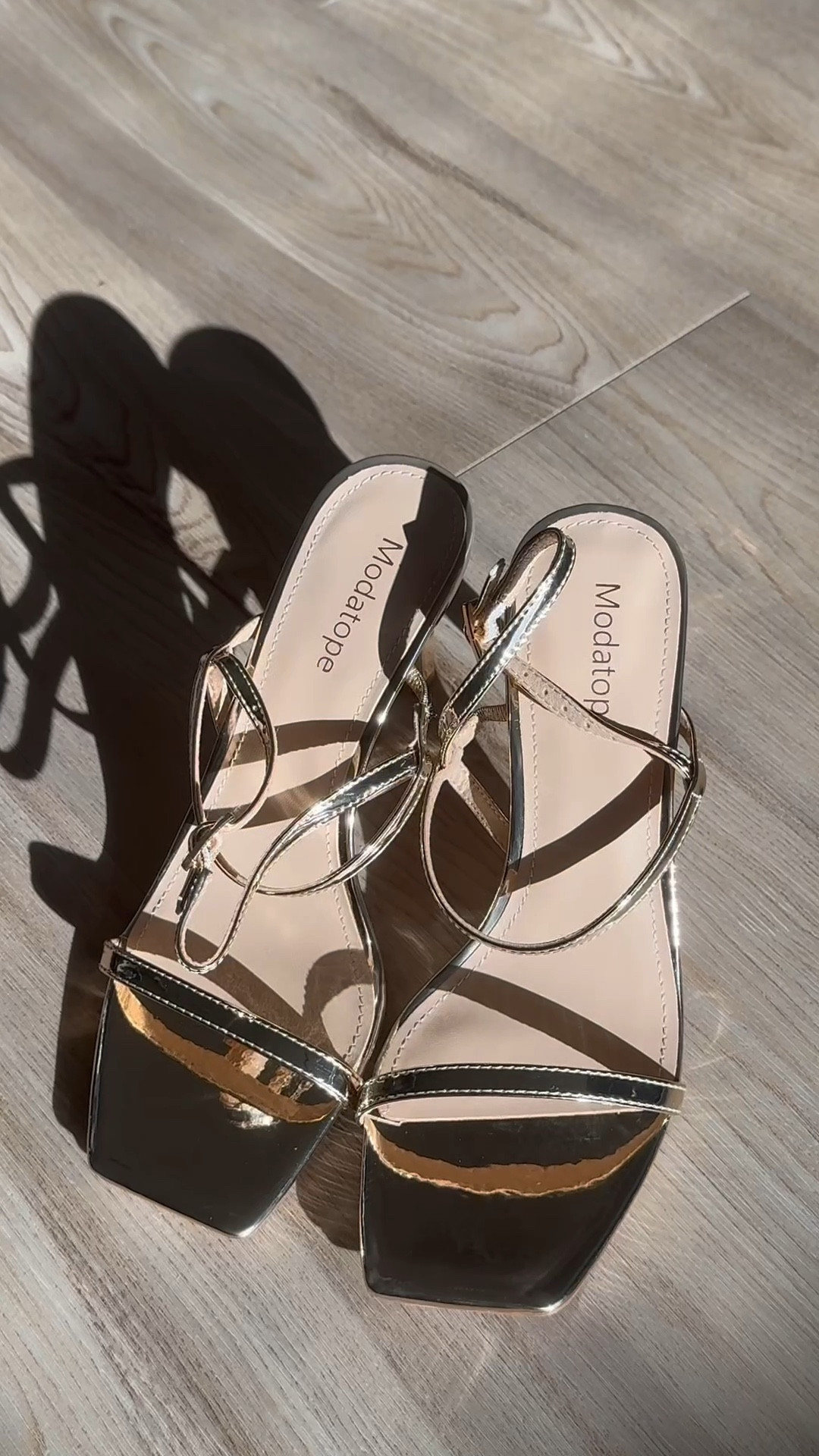 Gold heels, gold shoes, Amazon heels, Amazon shoes, golden heels, Amazon outfit, Amazon date night, Amazon fashion 

#LTKSeasonal #LTKStyleTip #LTKFindsUnder50