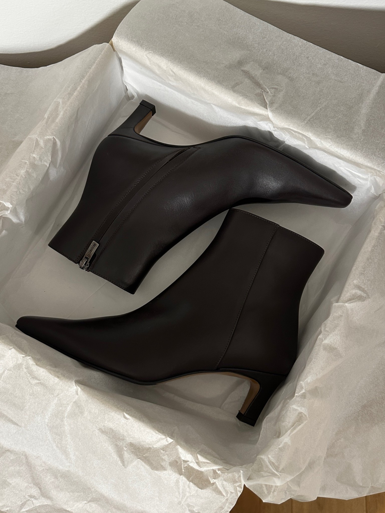 Ready for fall with the most perfect (and comfortable) pair of boots from La Canadienne! I went up 1/2 size. 

Use code LTK15

#fallshoes #fallboots #leatherboots

#LTKWorkwear #LTKSeasonal