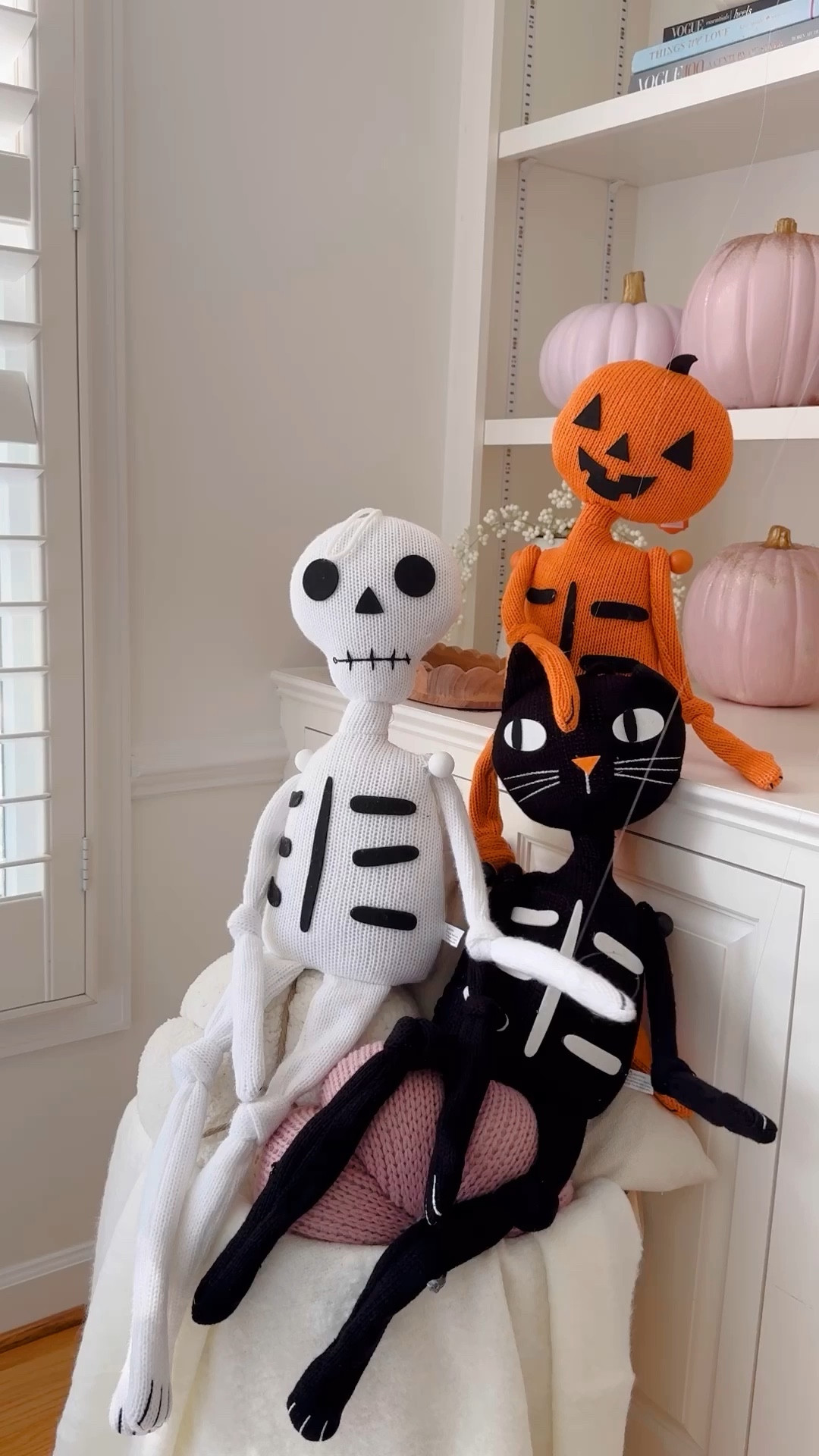 Three’s a crowd 💀🐈‍⬛🎃
.
Skelly has some company this year! If you haven’t gotten your hands on one of these then comment shop to get the direct link! I love that these are weighted and sit up on there own 🤩
.
.
.
#halloween #halloweenfinds #targetstyle @targetstyle @ltk.home @shop.ltk #targethalloween 

#LTKSeasonal #LTKHome #LTKFallSale