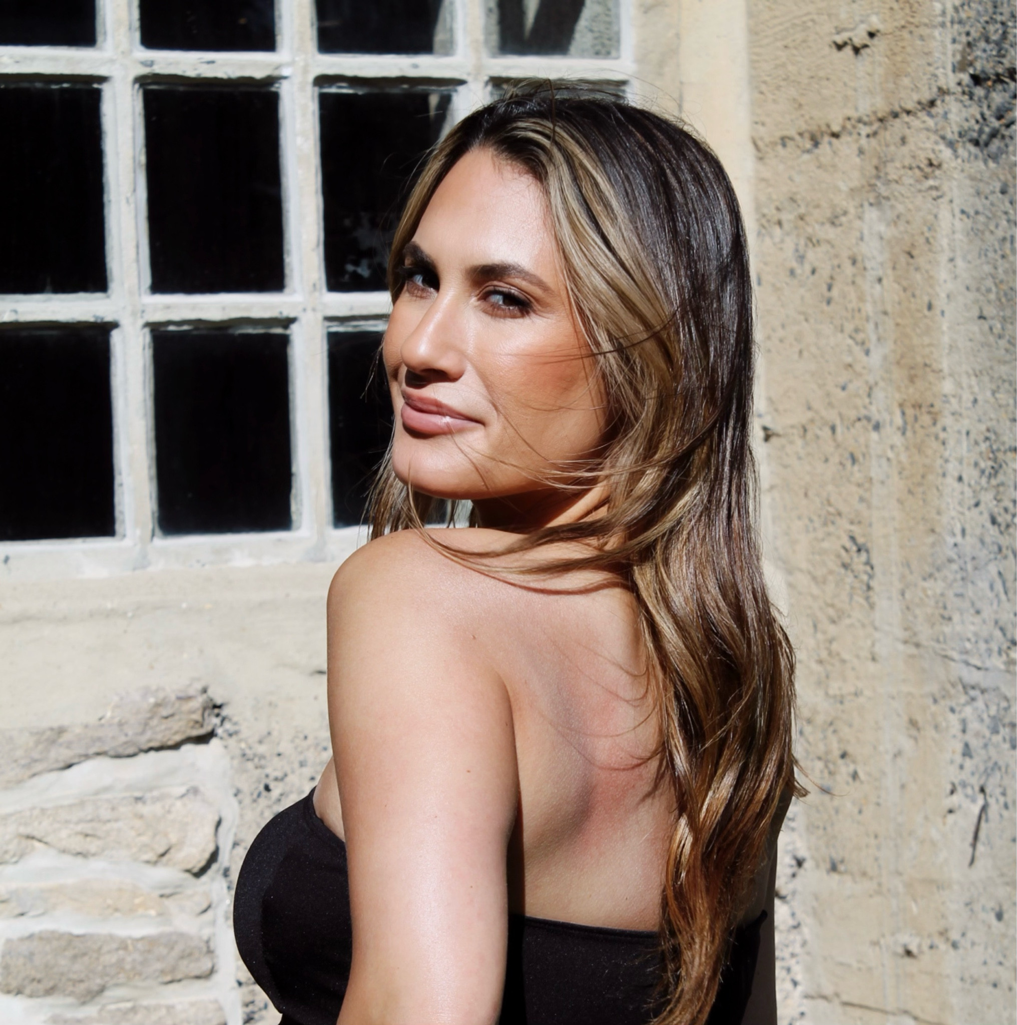 Makeup your mama will compliment 🌸💕  My mom told me that I looked gorgeous, so I’m sharing the products that helped me achieve her compliment. 

#makeup #springmakeup #drugstoremakeup #naturalmakeup #sephora #ulta #wakeupandmakeup 

#LTKbeauty #LTKSeasonal #LTKfindsunder50