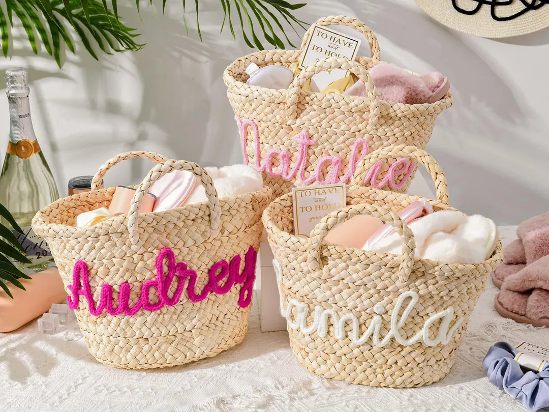 Personalized Straw Bridesmaid Handbag,bridesmaid Beach Bag,bridesmaid Gift Basket,bachelorette Pa... | Etsy (US)