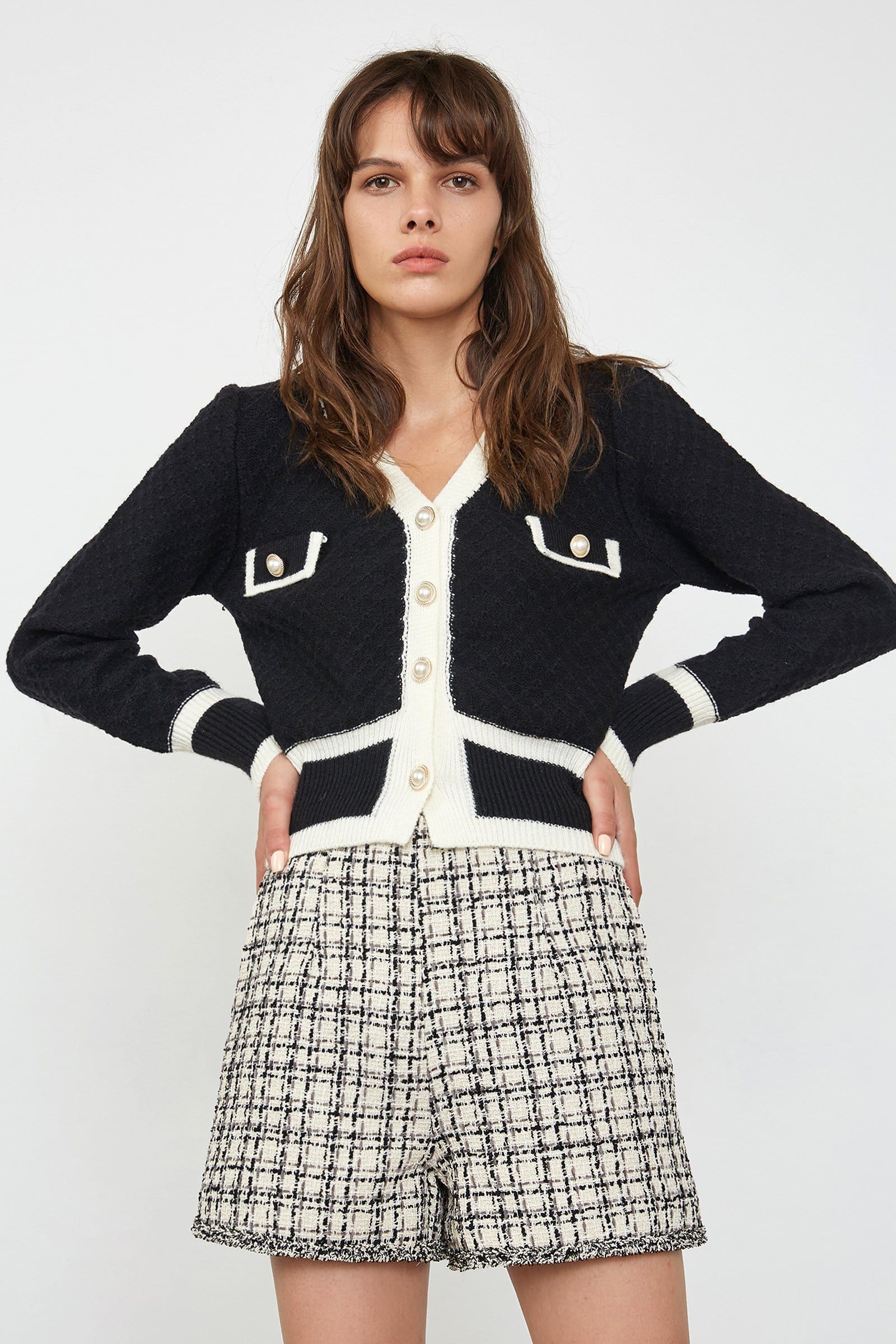 Susie Black Contrast Button Up Knit Cardigan | J.ING