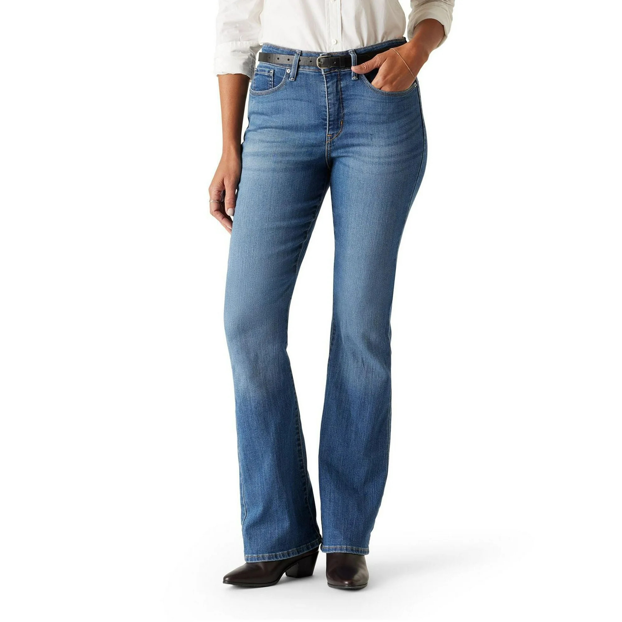 Levi Strauss Signature™ Women's Mid Rise Bootcut Jeans | Walmart (CA)