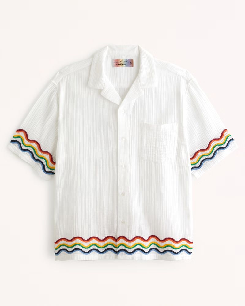 Abercrombie & Fitch Men's Pride Camp Collar Gauzy Button-Up Shirt in White With Rainbow Embroidery - | Abercrombie & Fitch (US)