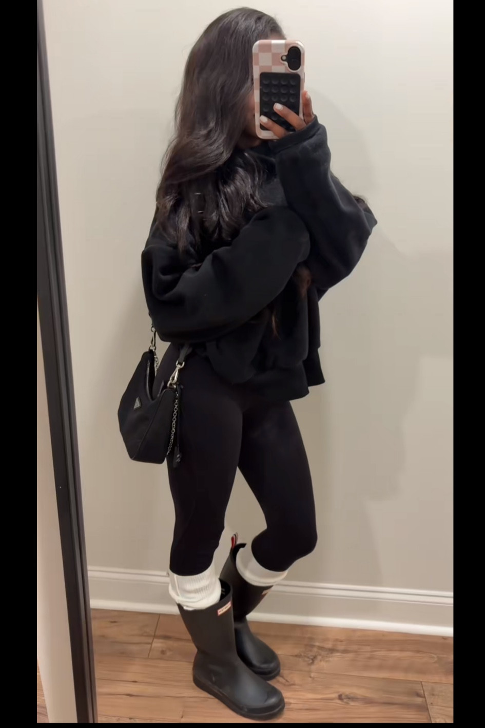 The perfect outfit for a chilly winter day ⛄️ I paired a Old Navy oversized top with a pair of Lululemon leggings and black hunter play boots and added on my Prada bag as a fun accessory!

#LTKdayinmylife #LTKootd #LTKgrwm