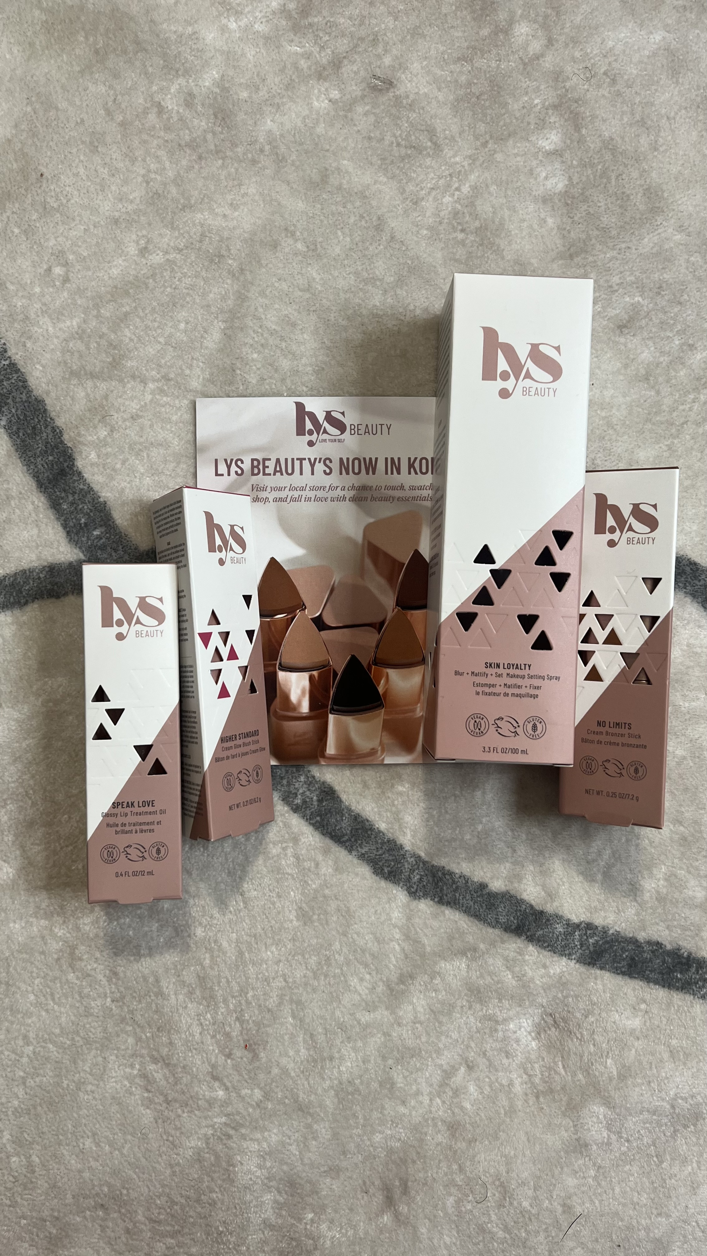 Exciting news: @lysbeautyofficial is now available at @Kohls! As a Black-owned, women-founded brand, LYS Beauty champions inclusivity and delivers exceptional quality across all their products. They graciously sent over some of their standout items: ￼
	•	Speak Love Glossy Lip Treatment Oil: This nourishing lip treatment is infused with hydrating oils like sunflower, carrot, sweet almond, and macadamia nut oils, along with cold-pressed chia seed oil and Vitamin E, to keep your lips moisturized, plump, and soft.  ￼
	•	Higher Standard Cream Glow Blush Stick: This creamy blush stick instantly brings a flush of color to the cheeks with an illuminating finish.  ￼
	•	Skin Loyalty Makeup Setting Spray: A lightweight setting spray that locks makeup in place while reducing the appearance of fine lines and skin texture with a soft-matte finish.  ￼
	•	No Limits Cream Bronzer Stick: A creamy and insanely pigmented sculpting bronzer that helps naturally shape and define facial features with a second, skin-like finish.  ￼

Thrilled to see LYS Beauty’s expansion, making their inclusive and high-quality products even more accessible. Can’t wait to dive into these goodies!

#LYSBeauty #Kohls #BlackOwnedBeauty #WomenFounded #InclusiveBeauty #CleanBeauty #MakeupFavorites #Gifted

#LTKFindsUnder50 #LTKBeauty #LTKSaleAlert