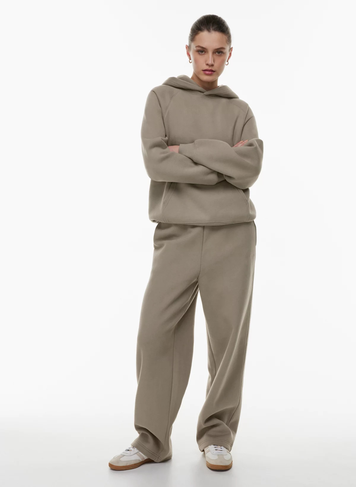 COZY FLEECE BOYFRIEND BALLOON SWEATPANT | Aritzia