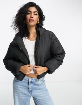 ASOS DESIGN cropped puffer jacket with hood in black | ASOS (Global)