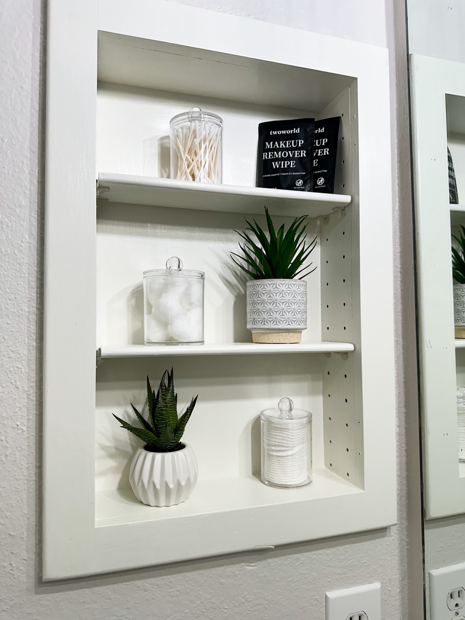 Guest Bath stock up. Reinventing Airbnb style 

#LTKHome #LTKdayinmylife #LTKSpringSale