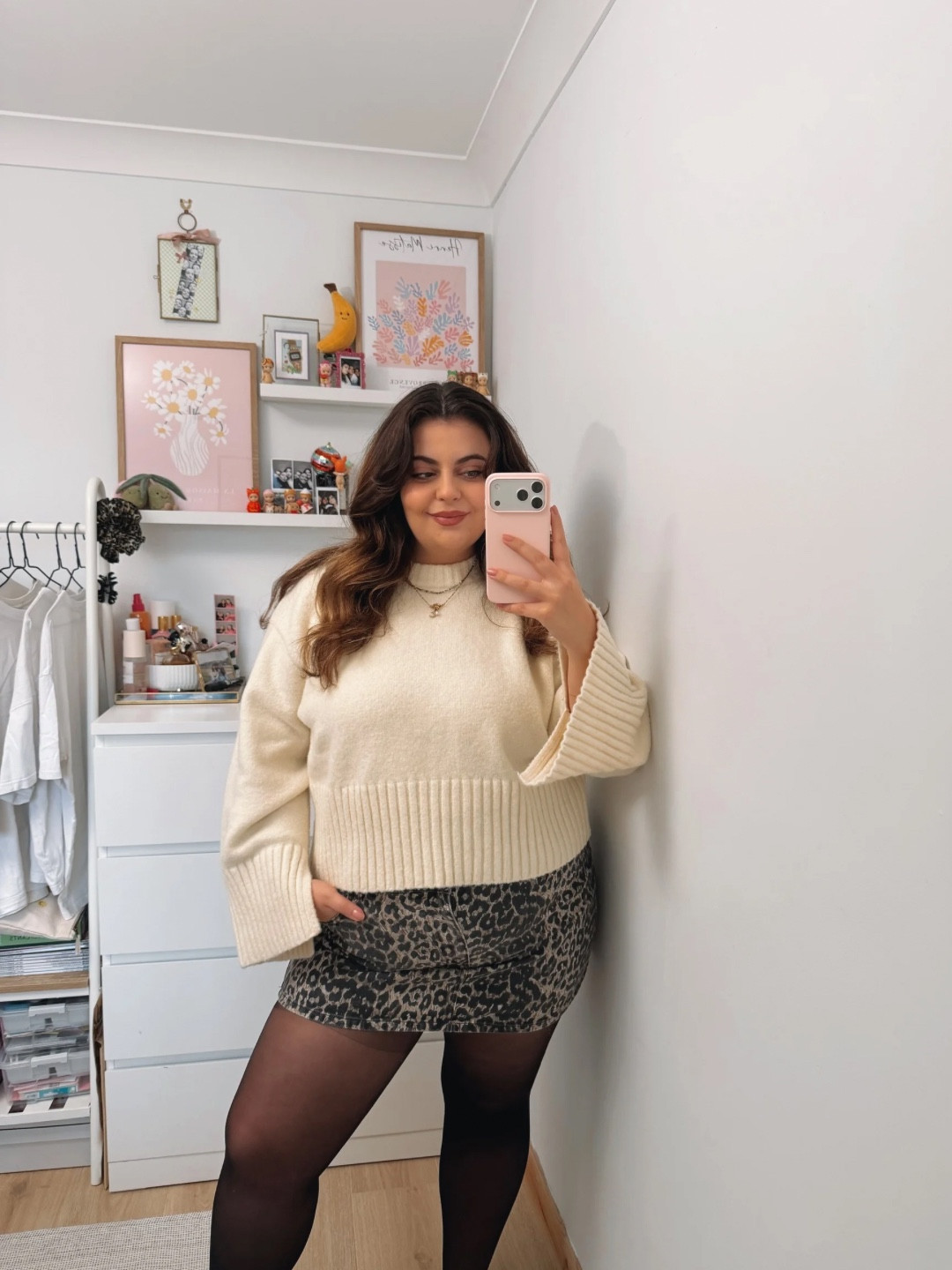 Lemon yellow cropped jumper and leopard print denim mini skirt 🐆 skirt is out of stock but linked some alternativess

Jumper- size large
Skirt- size 16

Lemon yellow jumper, yellow jumper, pastel jumper, cropped jumper, Monki jumper, leopard mini skirt, leopard print denim mini skirt 

#LTKspring #LTKmidsize #LTKuk