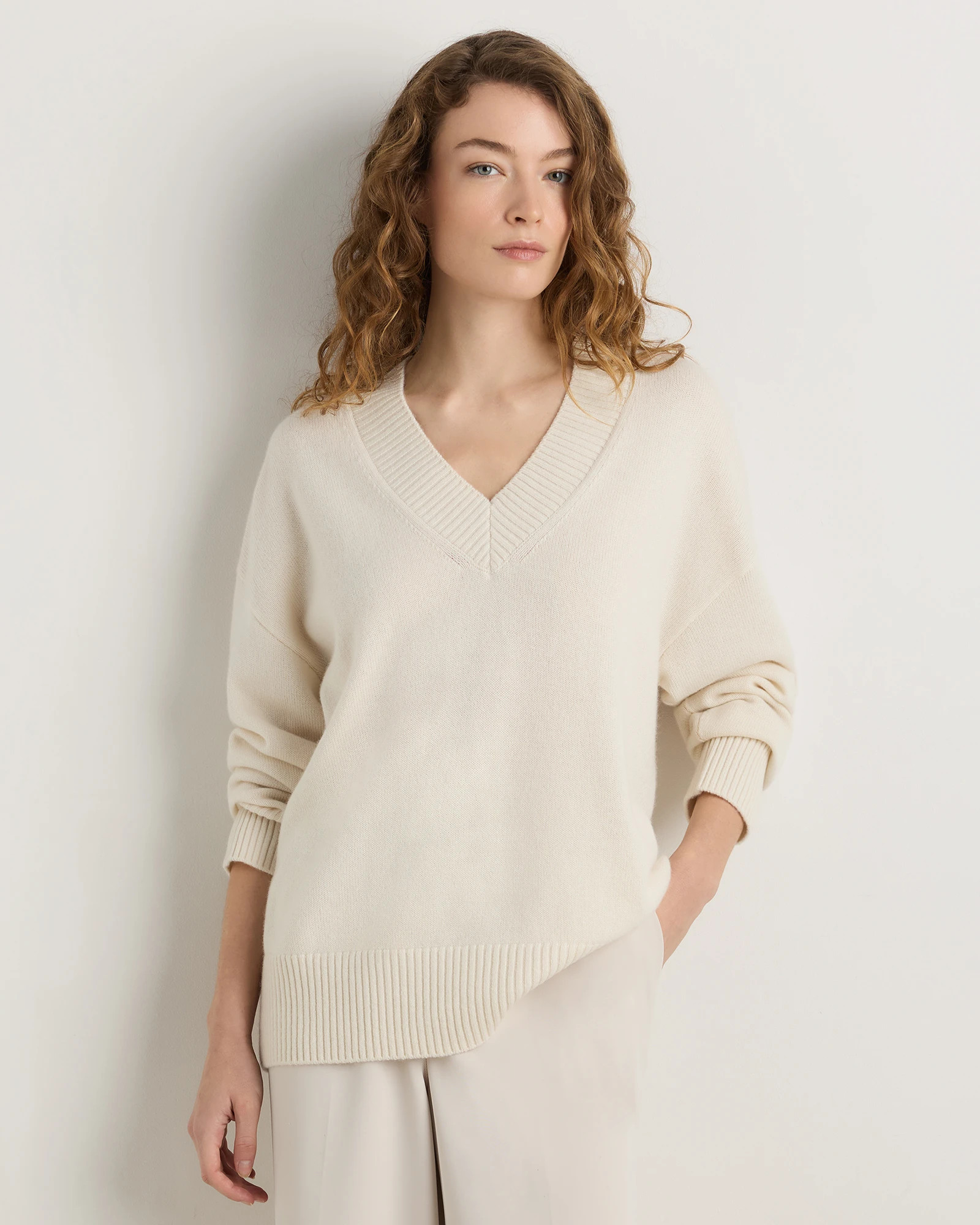 Quince | Women's Mongolian Cashmere OverSized V-Neck Sweater in Oatmeal, Size Large | Quince