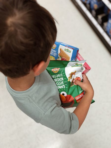 #ad Addison picking out his favorite snacks at @target 😊 He loves @earthsbest organic snacks because they are tasty and so fun. I love them because they are helping build healthy habits and so easy to grab on the go. Linked our favorites here! #target #targetpartner #earthsbest #goodfoodmadefun #organicsnacking


#LTKFindsUnder50 #LTKKids #LTKBaby