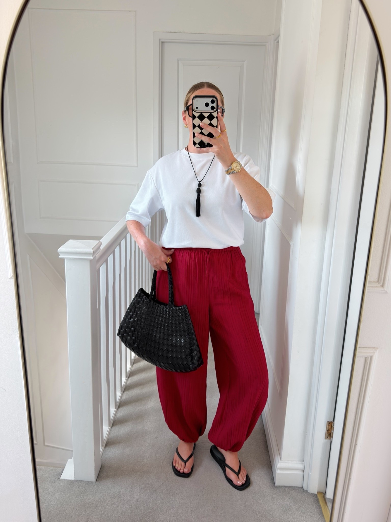 Casual summer outfit- also a great airport outfit! 
T-shirt: xs
Trousers: xs

#LTKsummer #LTKstyletip #LTKsale