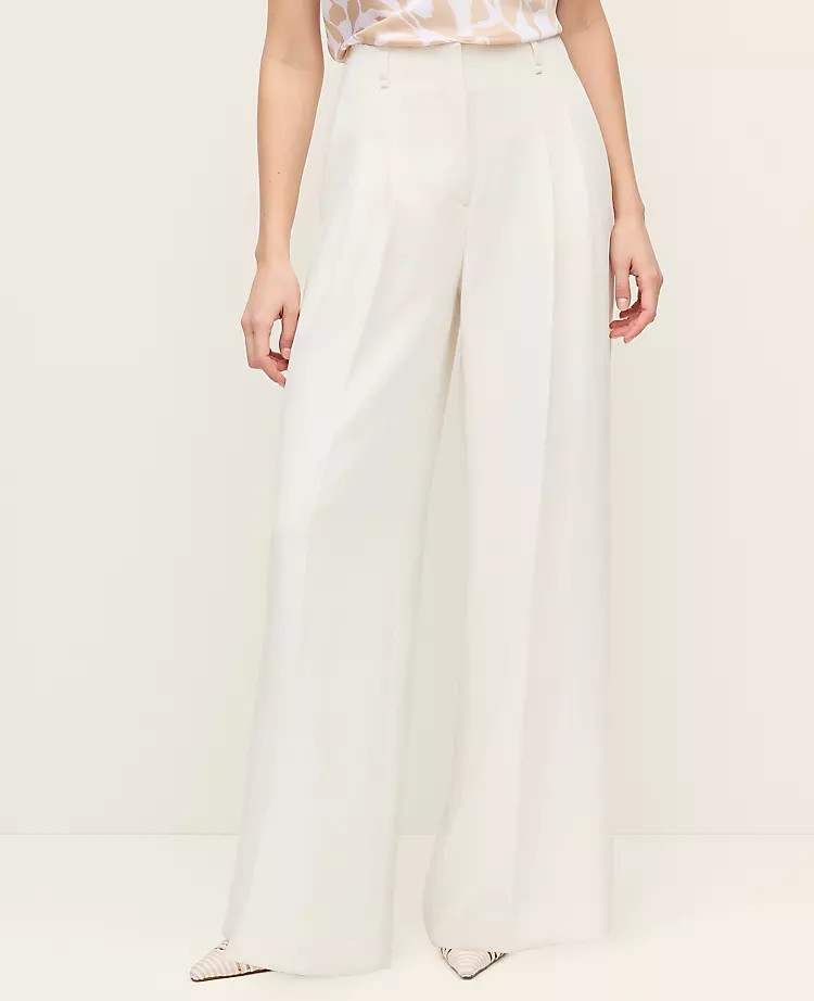 The Pleated Wide-Leg Pant in Textured Crepe | Ann Taylor