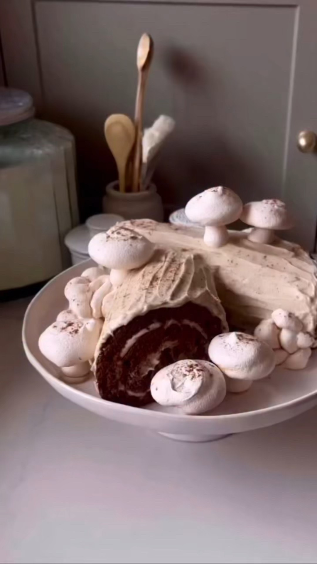 Buche de Noël gingerbread Swiss roll cake with brown butter frosting and homemade meringue mushrooms. This one is such a fun and festive Christmas bake and always a favorite on the holiday dessert table. Full recipe is on bergbakes.com under gingerbread Swiss roll cake.


#LTKHome #LTKfoodie #LTKHoliday