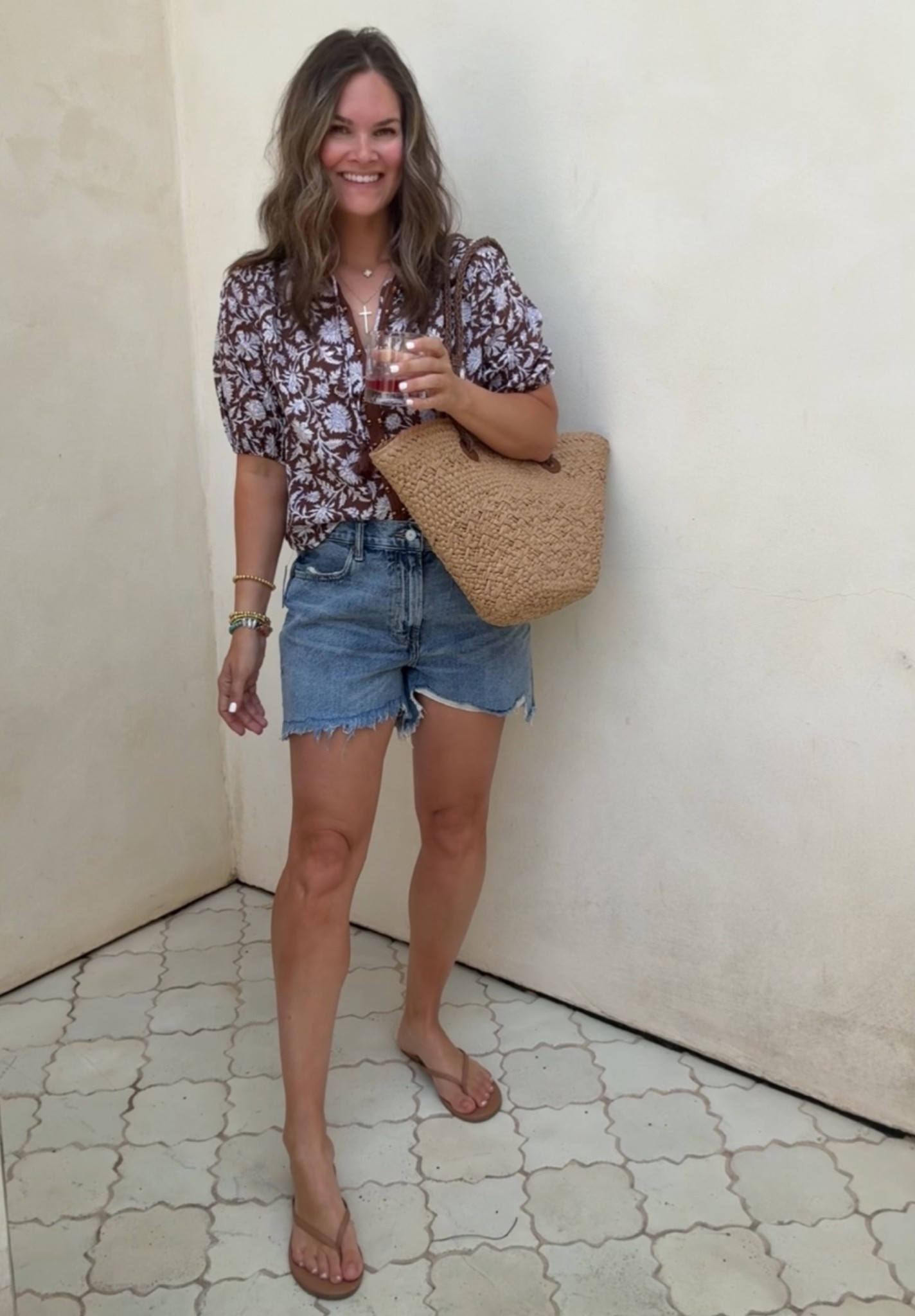 This top + shorts are 50% and today is the last day! Love the longer fit on these shorts, they’re high rise and super flattering! Also this top looks very Banana Republic

#LTKSaleAlert #LTKootd #LTKgrwm